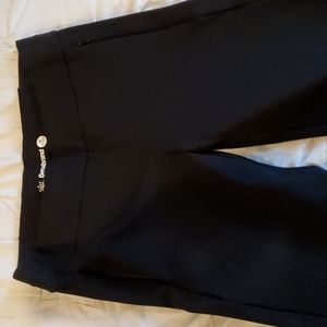 Betabrand Medium Petite black pants with zippered pockets